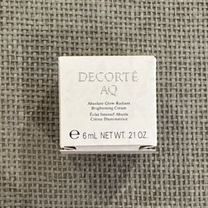 DECORTE AQ Absolute Glow-Radiant Brightening Cream moisturizer luminous glowy